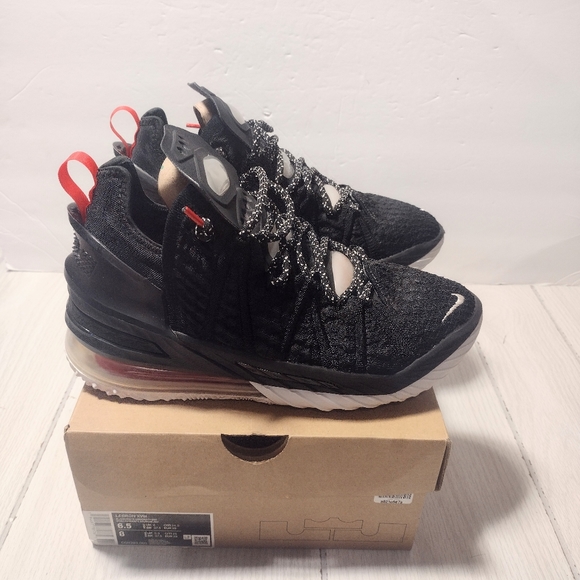 lebron 18 black red